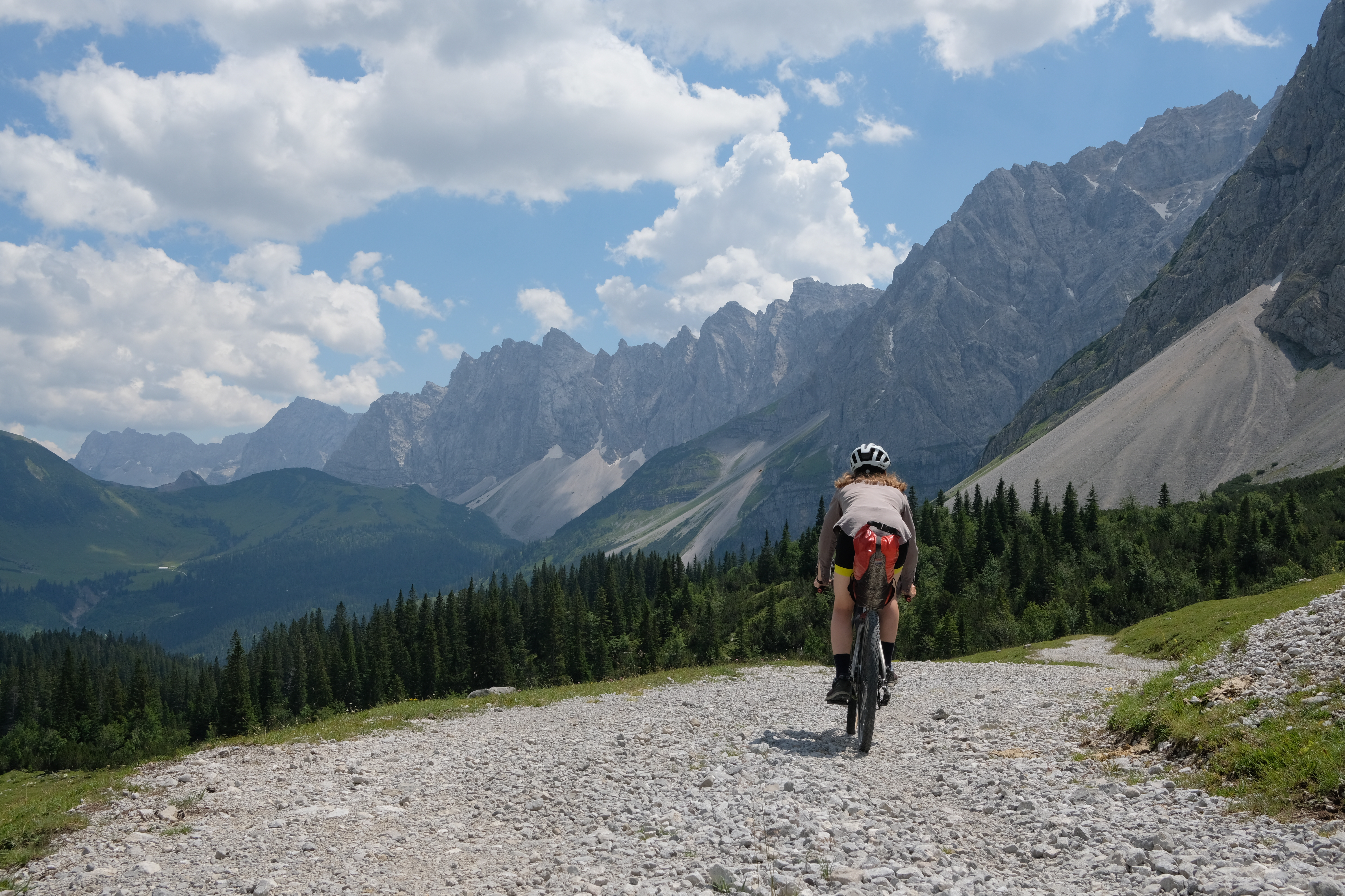 Alpen: Offroad bikepacken in Tirol